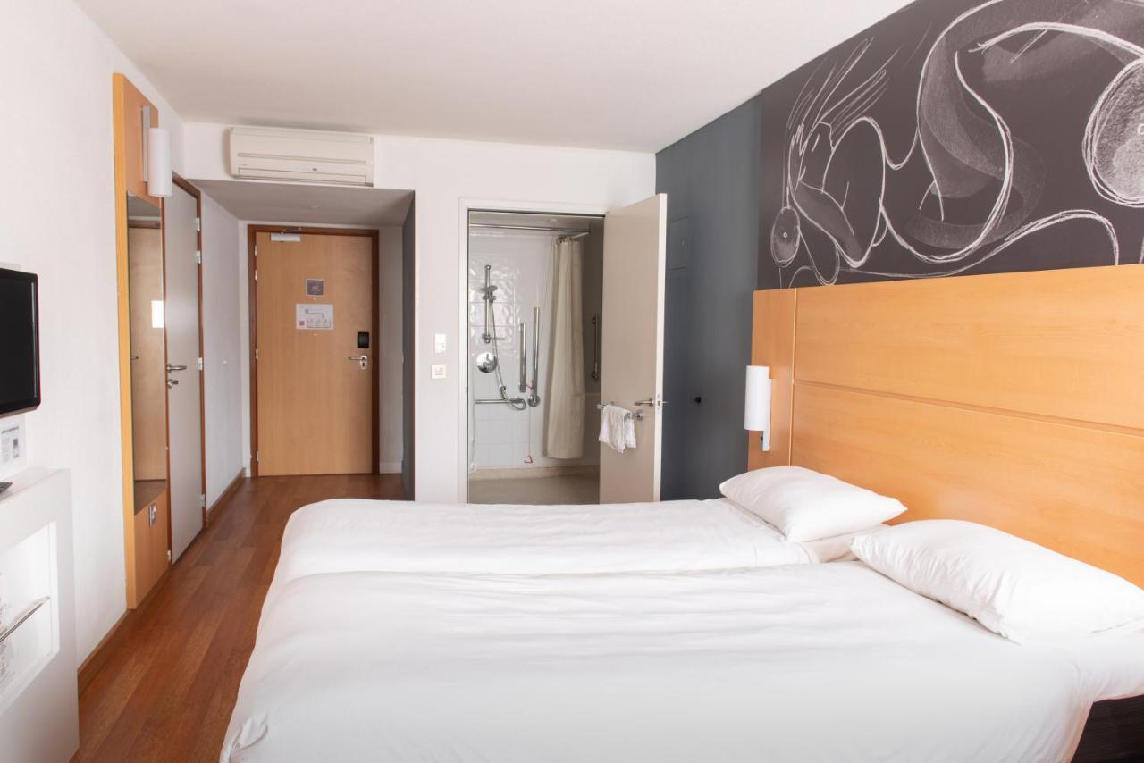 Ibis Brighton City Centre - Station Экстерьер фото