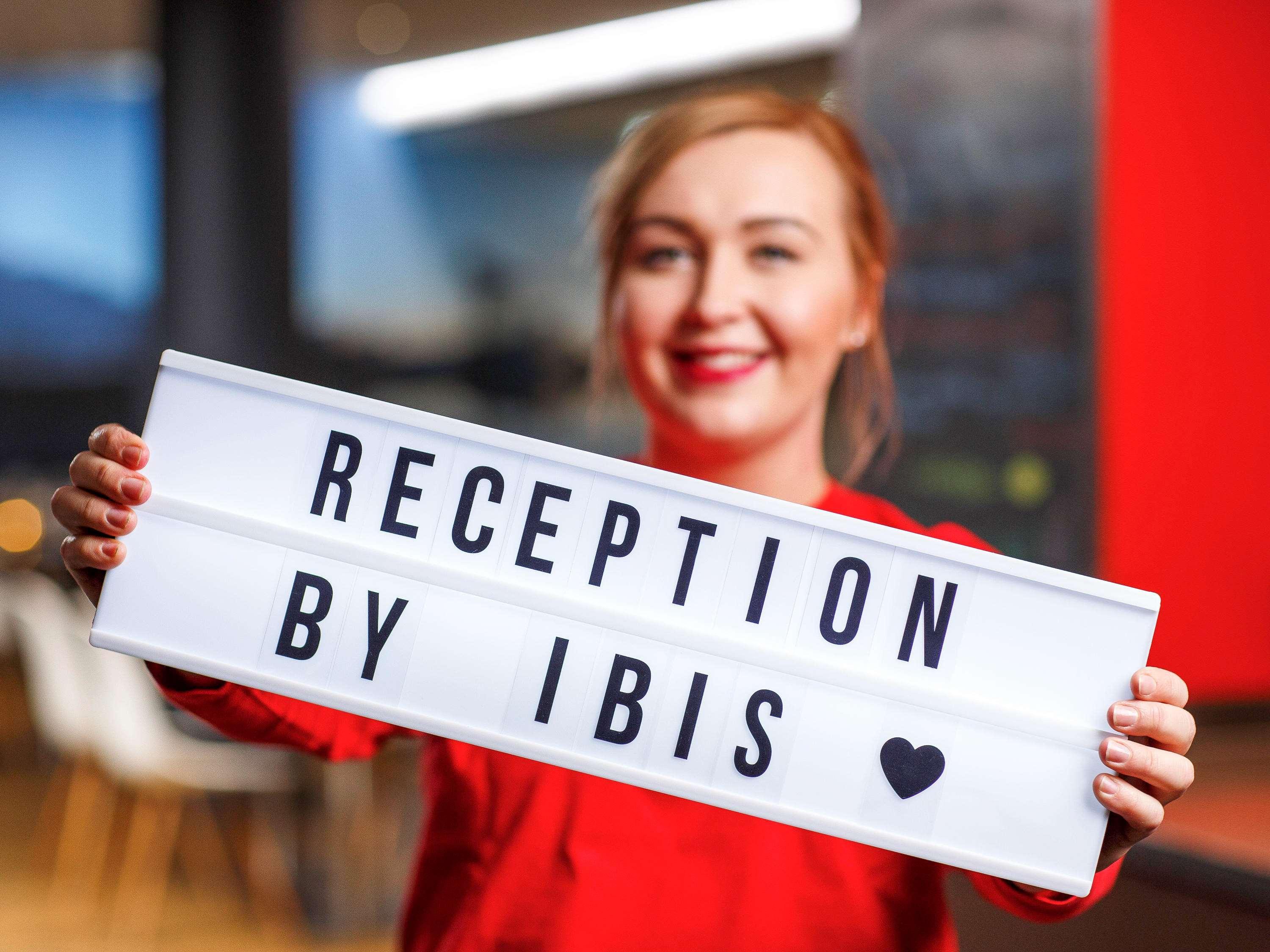 Ibis Brighton City Centre - Station Экстерьер фото
